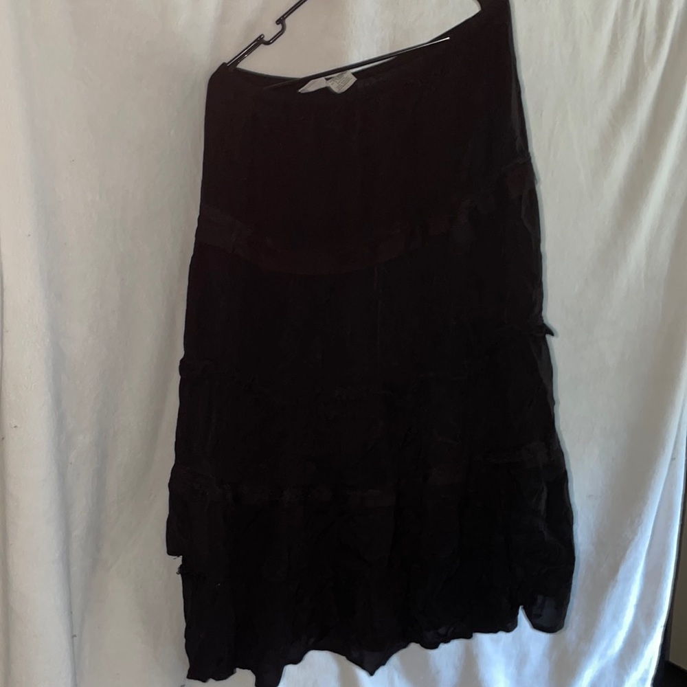 Black ruffled White Stag maxi skirt